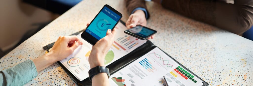 Transaction bancaire rapide grâce à l'automatisation et l'IA