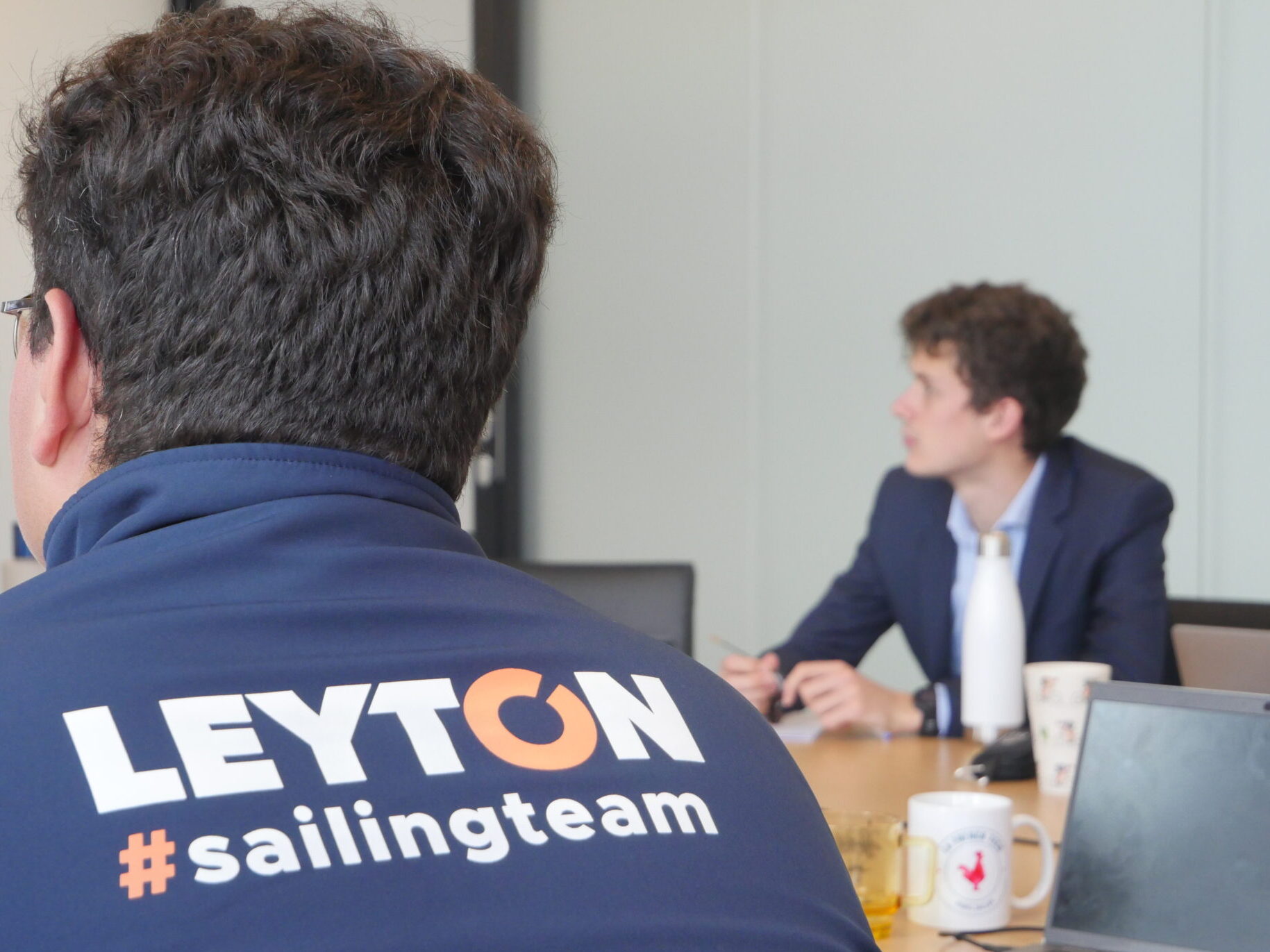 Leyton Sailing Team et le séminaire des ambassadeurs voile - les ambassadeurs concentrés sur leurs projets