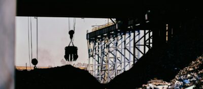 Pourquoi la gestion des déchets industriels échoue-t-elle souvent