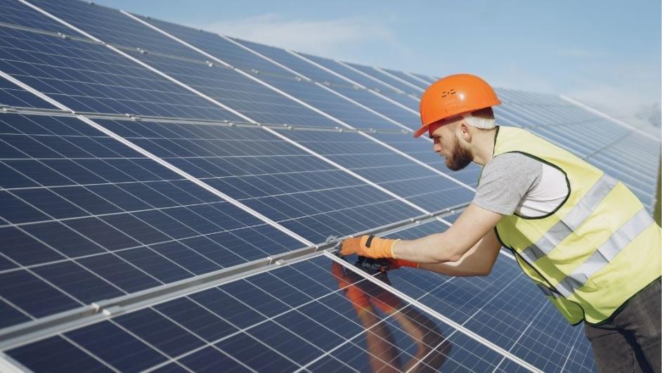 Incentivi-fiscali-fotovoltaico-per-le-imprese-e-privati