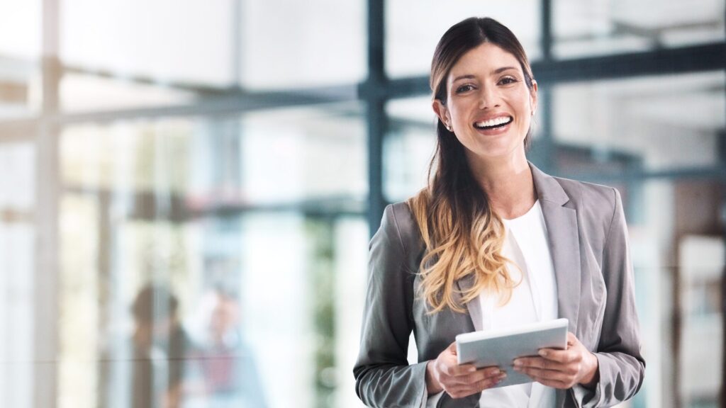 Dipendente presenta i software dell'iperammortamento