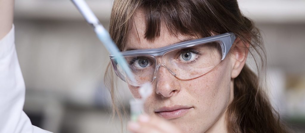 Chemistry SR&ED Case Study Header Image