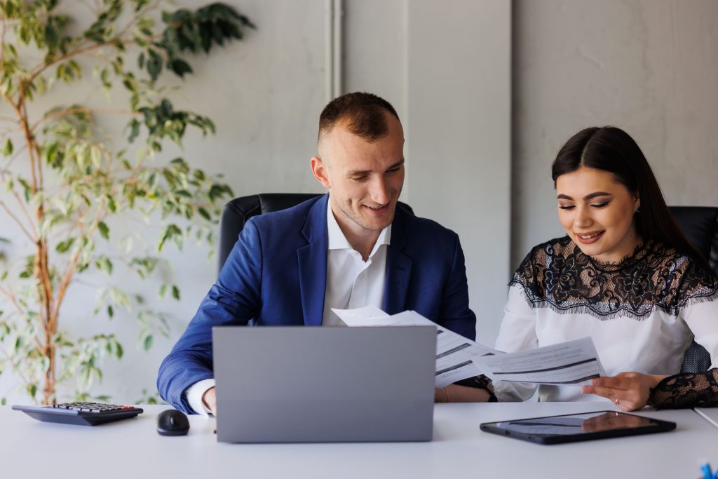 businesswoman-and-a-businessman-working